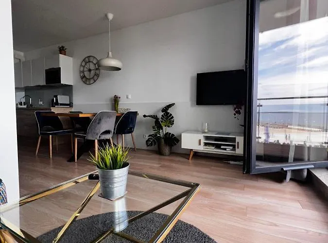 33 Przy Latarni Apartmán